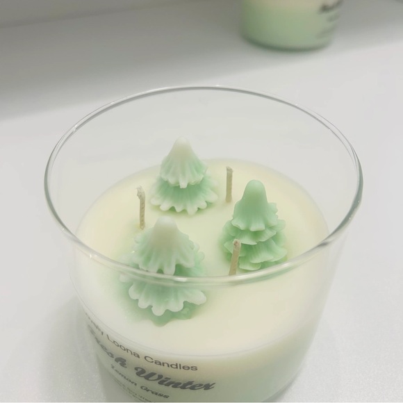 Lovely Loona Fresh Winter Candle - Picture 3 of 4